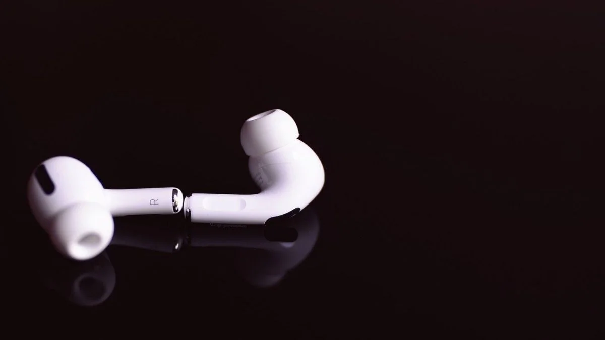 AirPods